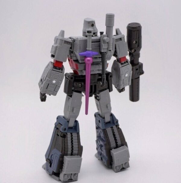 Transformers Megatron G1 KO 18 cm Transformable a Tanque Articulable