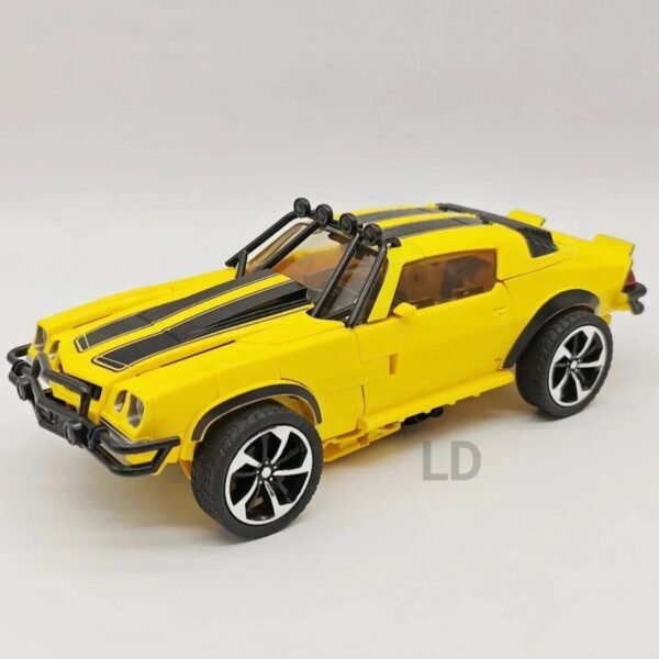 Transformers Bumblebee Baiwei 17 cm – El Despertar de las Bestias Articulable
