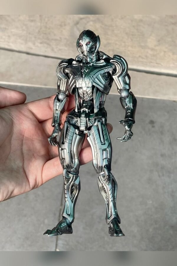Figura Ultron – Amazing Yamaguchi Revoltech Escala 1/12 Articulada